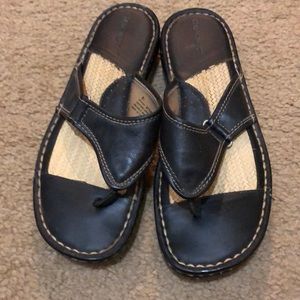 Cherokee sandals